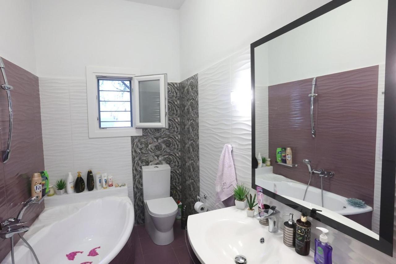 Vacation House With Stunning View - Vári מראה חיצוני תמונה